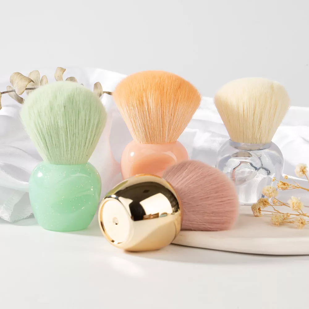 ப்ளஷ் ஒற்றை ஒப்பனை தூரிகைகள்